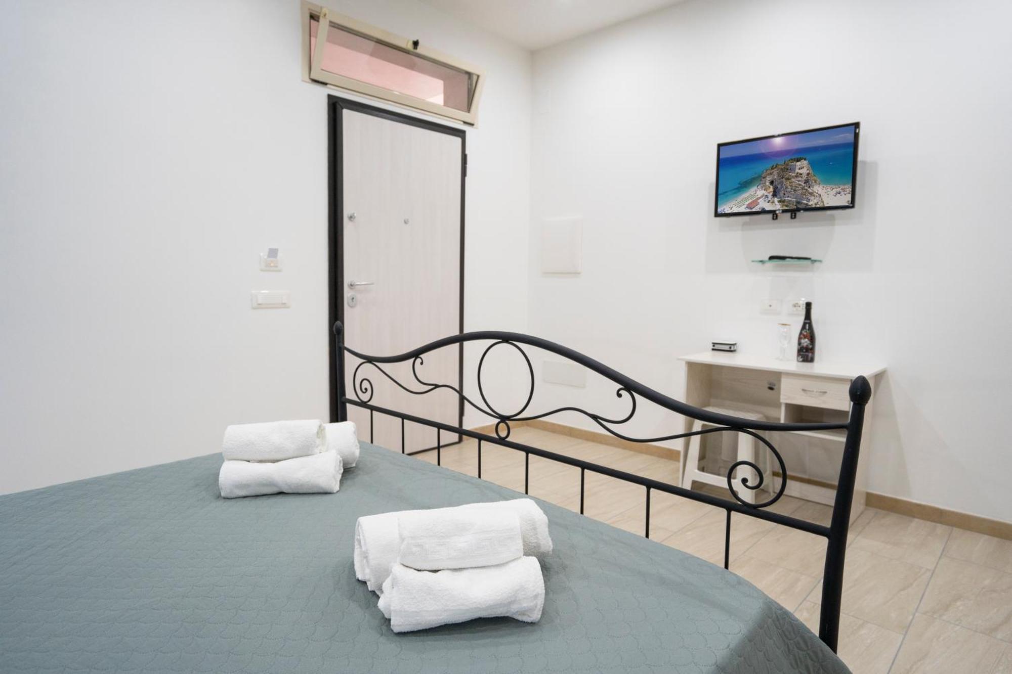 Saverio'S Apartment Tropea Dış mekan fotoğraf